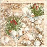 Hübsch weihnachtlich dekoriert - Pretty decorated for Christmas - Jolie décorée pour Noël