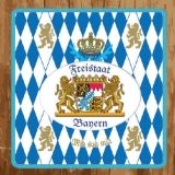 Freistaat Bayern, Mia san Mia, Holz,Oktoberfest -Bavarian coat of arms, Bavaria, Germany, Munich, München -  Oktoberfest, wood - Armoiries Bavaroises, Bavière, Allemagne, Munich, München - Oktoberfest